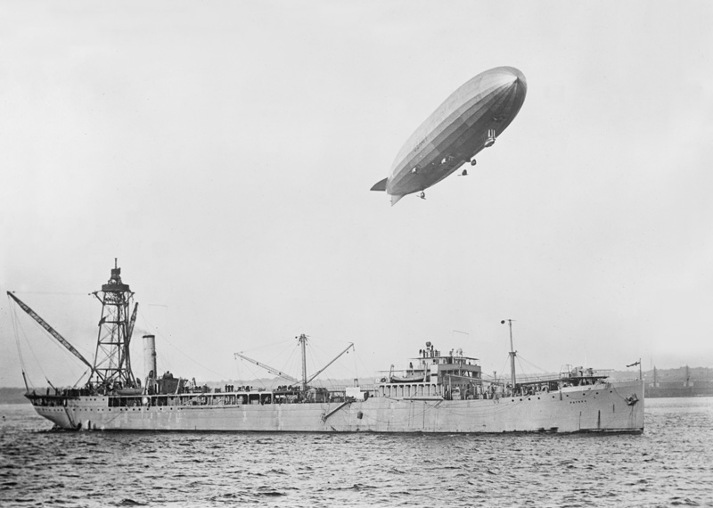 USS_Shenandoah_over_#AB461A