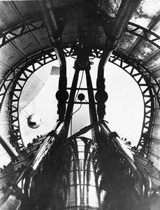 Hindenburg_tail_as_s#AB45E0